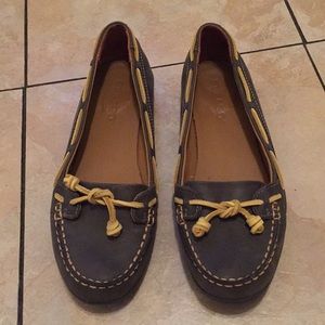 Sebago women’s loafer size 8 m
